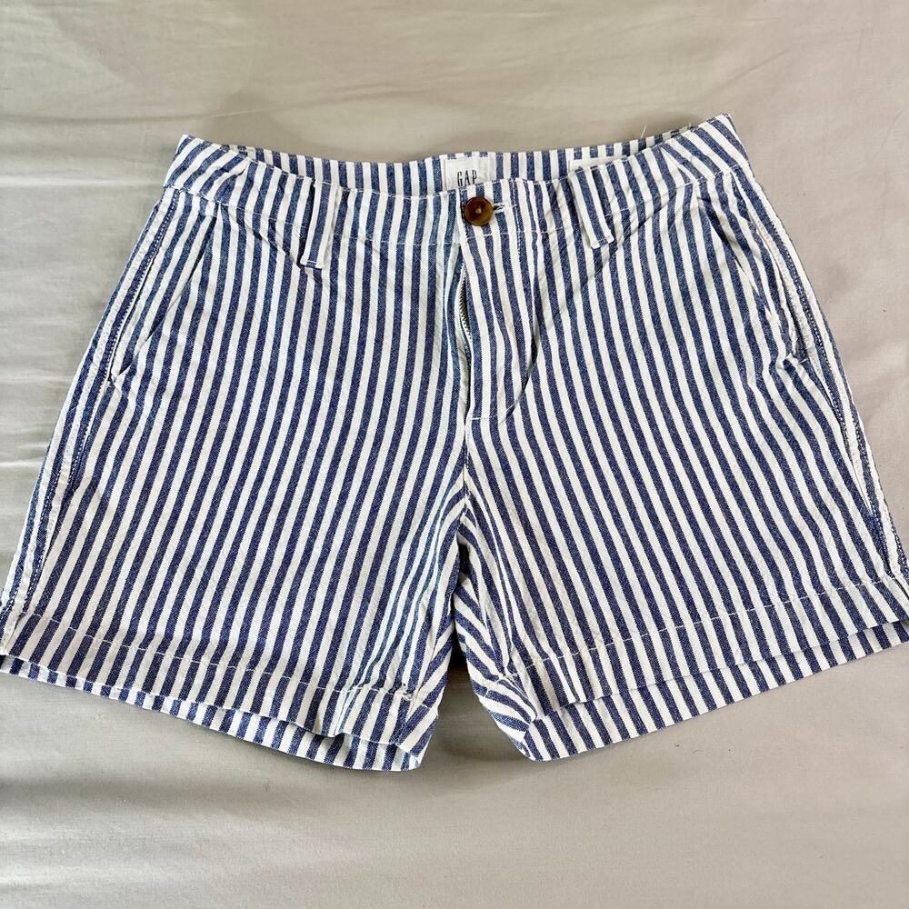 GAP Stripped City Shorts 0 Blue and White Linen Summer